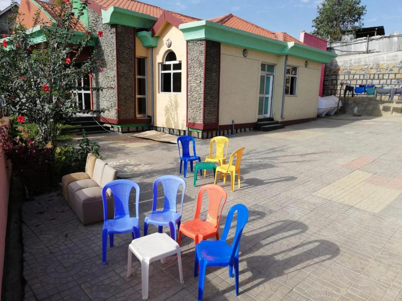 Gondar Backpackers Hostel Екстериор снимка